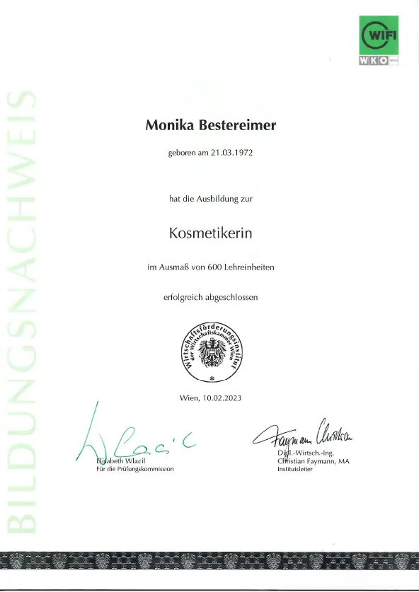 Geprüfte Kosmetikerin